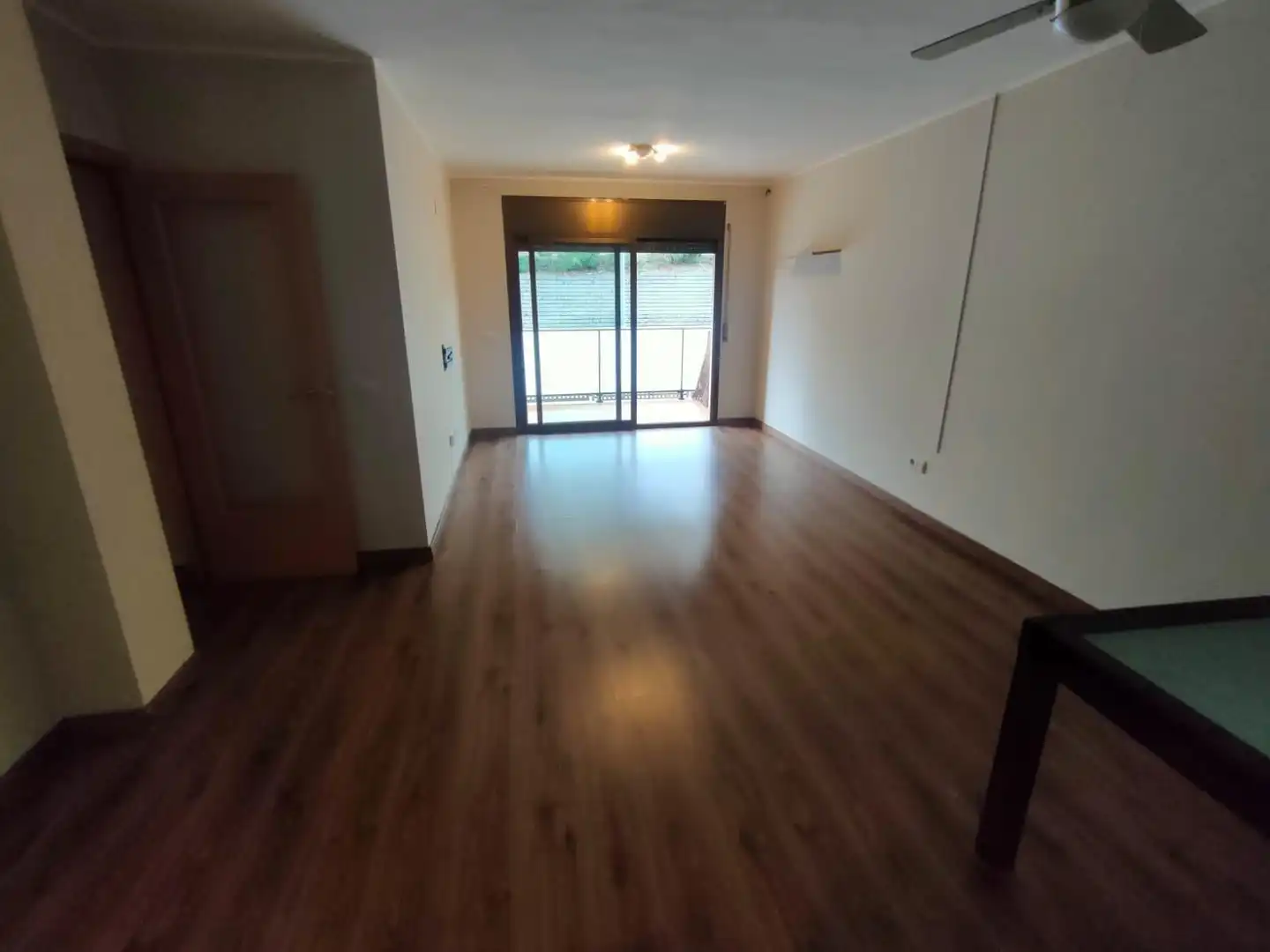 Sala de estar de Piso en venta en Monistrol de Montserrat con Aire acondicionado, Calefacción y Parquet