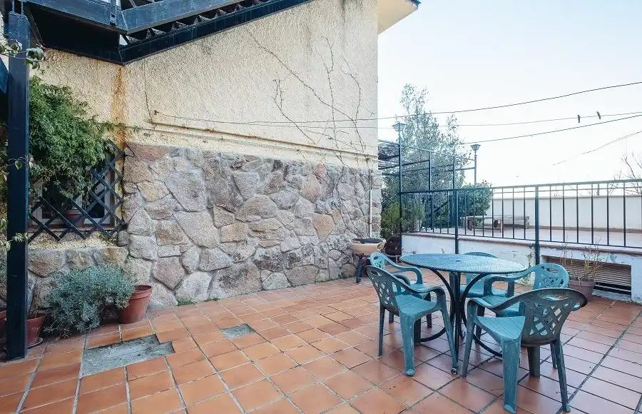 Terraza de Casa o chalet en venta en San Lorenzo de El Escorial con Calefacción, Jardín privado y Terraza