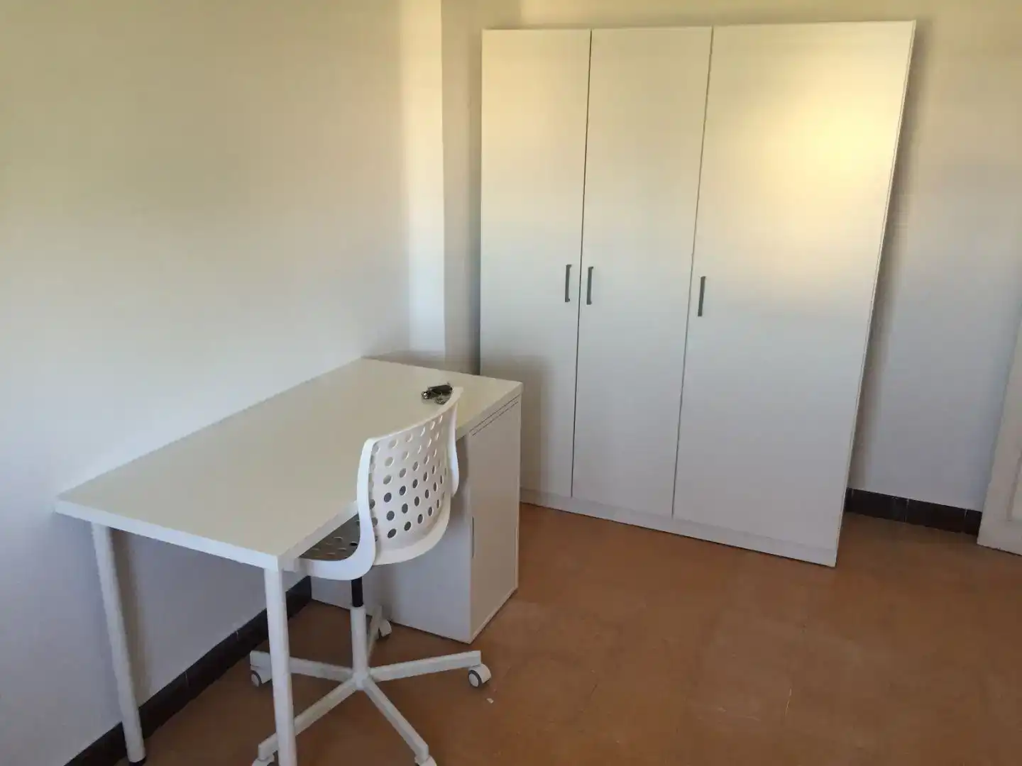 Schlafzimmer von Wohnung zur Miete in Nervión