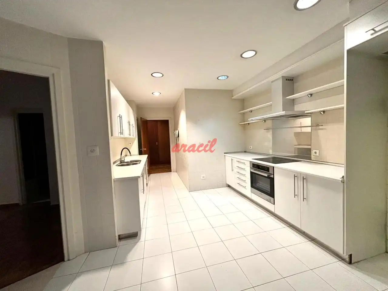 Küche von Wohnung zur Miete in Ourense Capital  mit Heizung und Terrasse