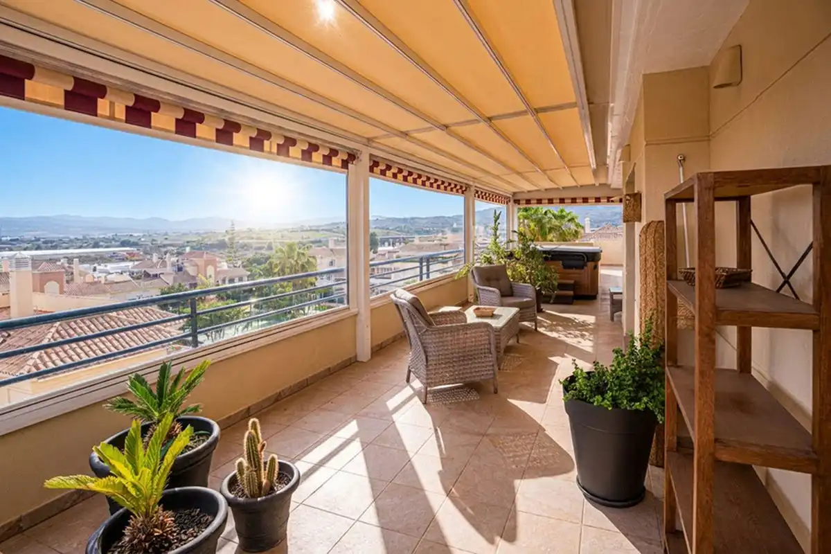 Terraza de Piso en venta en Vélez-Málaga con Aire acondicionado, Terraza y Trastero