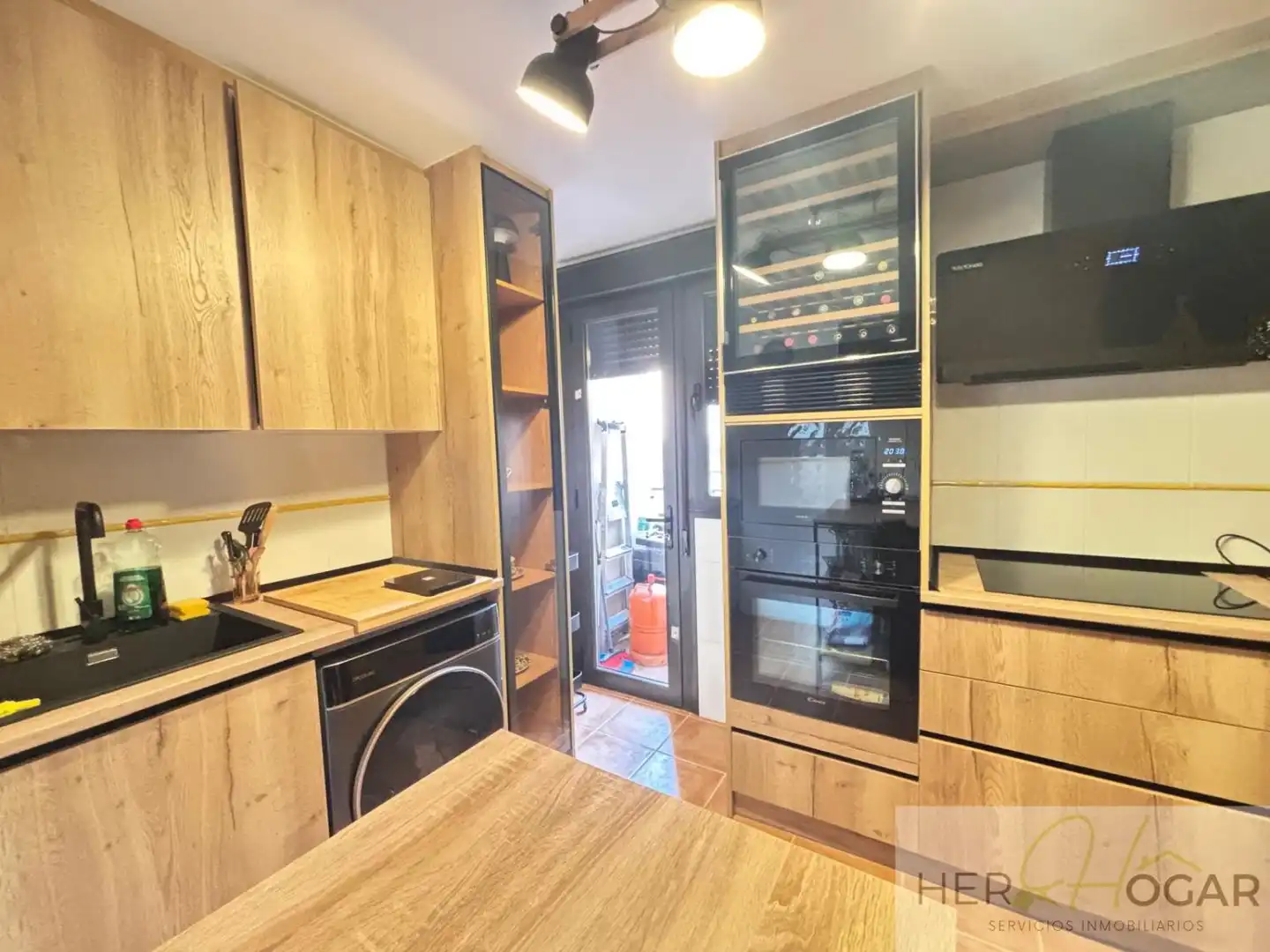 Kitchen of Flat for sale in Navahermosa  with Heating and Terrace