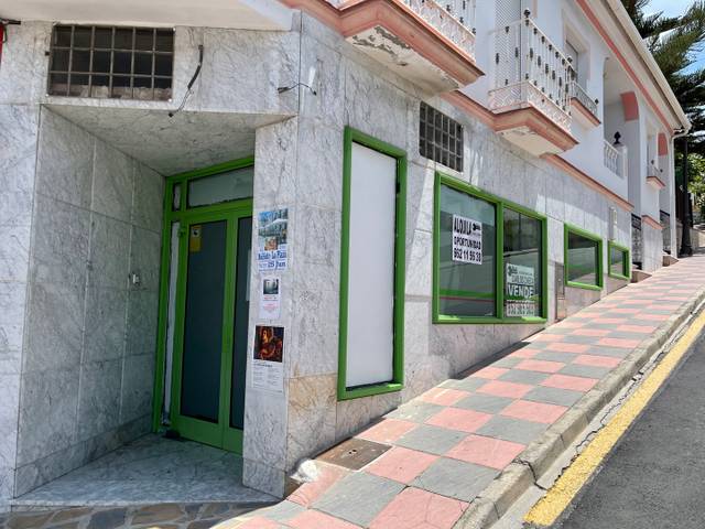 Local comercial en Venta en Canillas de Albaida