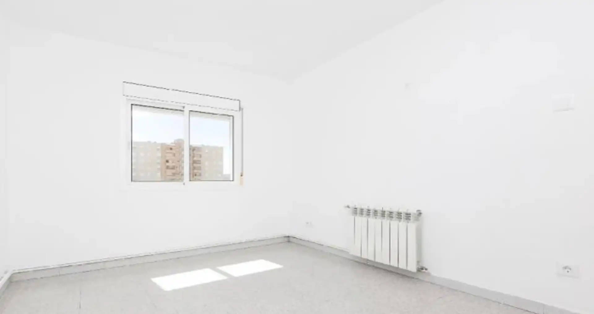 Bedroom of Flat for sale in Sabadell  with Balcony