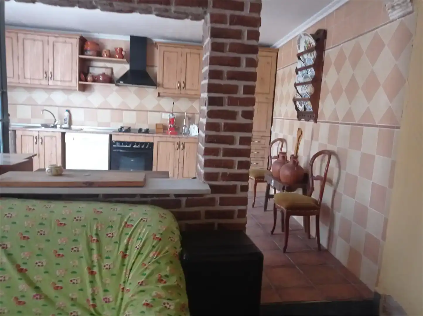 Cuina de Casa adosada en venda en Tobarra amb Balcó