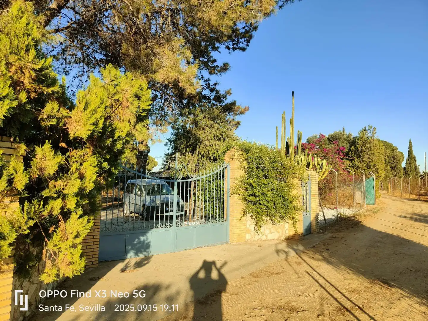Vista exterior de Casa o xalet en venda en El Viso del Alcor amb Aire condicionat, Jardí privat i Piscina