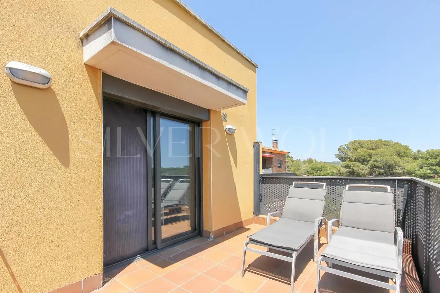 Terrassa de Casa o xalet en venda en Cubelles amb Aire condicionat, Calefacció i Jardí privat