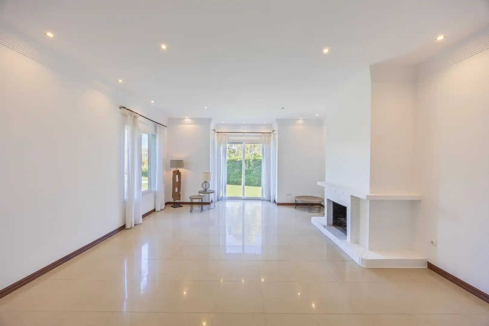 Sala de estar de Casa o chalet en venta en Sotogrande con Aire acondicionado, Jardín privado y Terraza