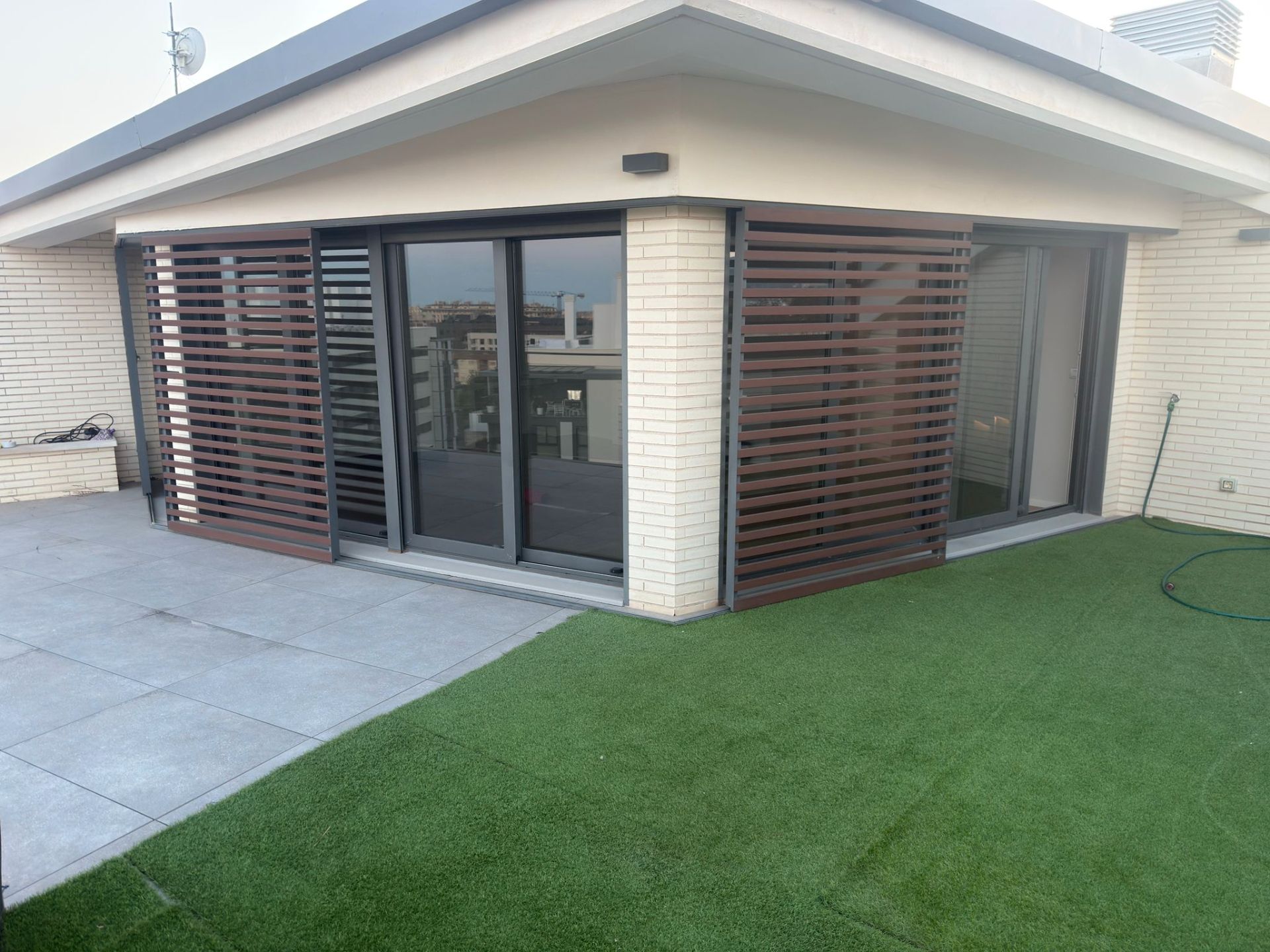 Terrace of Attic to rent in Castellón de la Plana / Castelló de la Plana  with Air Conditioner, Heating and Parquet flooring