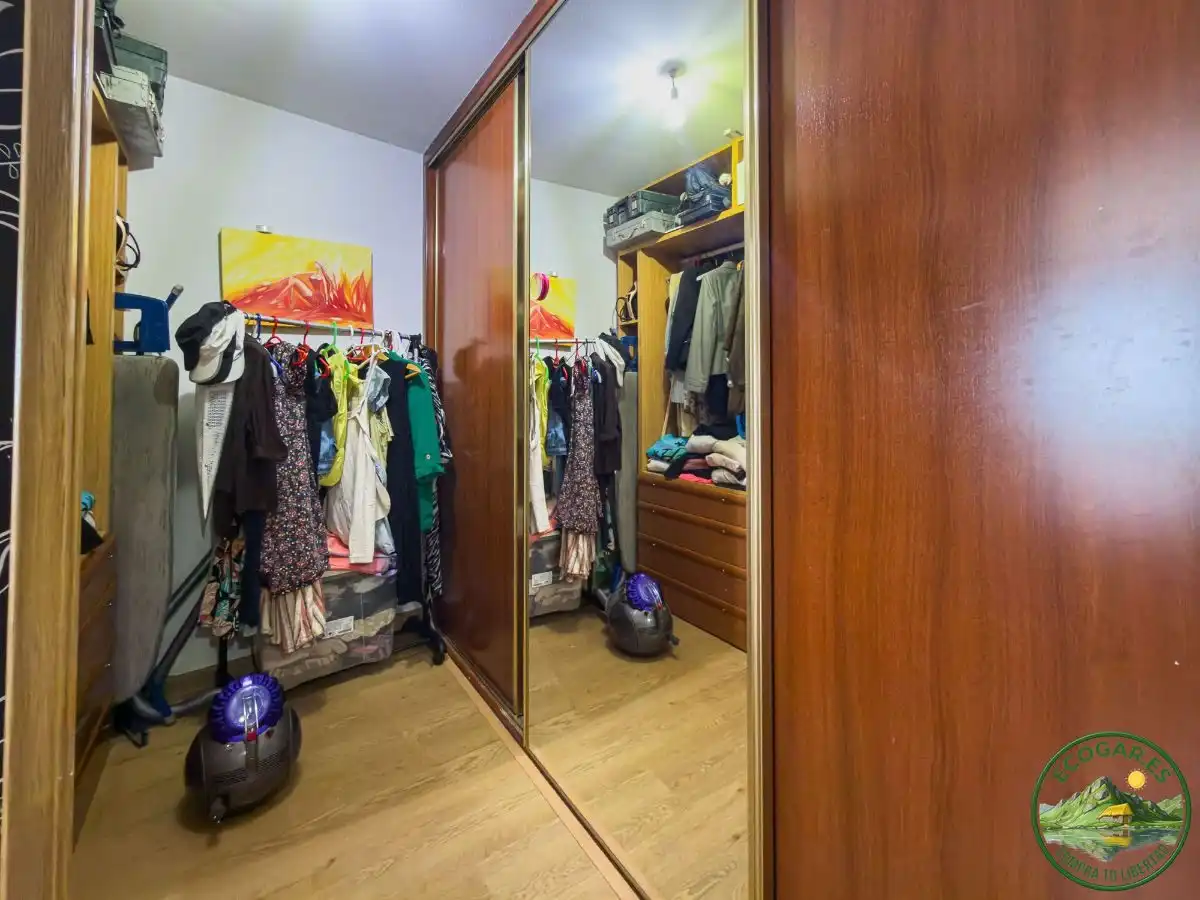 Habitación de Piso en venta en Toral de los Vados con Calefacción, Terraza y Trastero