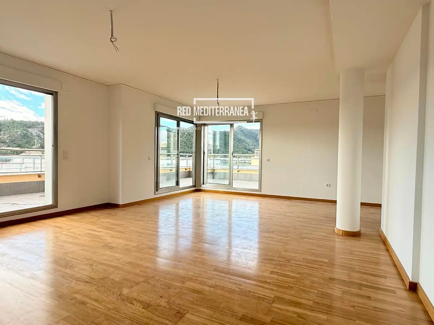 Außenansicht von Dachboden zum Verkauf in Gandia mit Klimaanlage, Terrasse und Schwimmbad