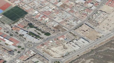 Foto 2 de Piso en venta en Plaza Tercios de Flandes, El Carmen, San Fernando