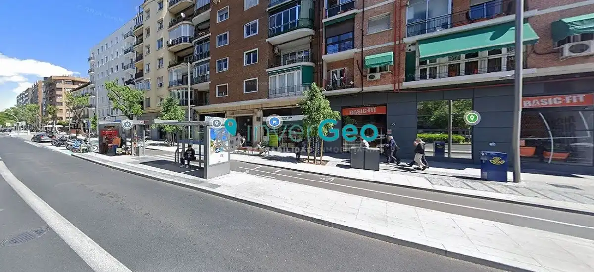 Gewerbefläche zum Verkauf in Calle del Doctor Esquerdo