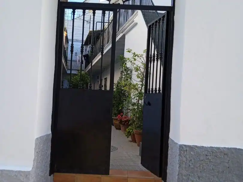 Mini appartamento con piscina in affitto a Calle Calzada de San Vicente 2, imagen 11
