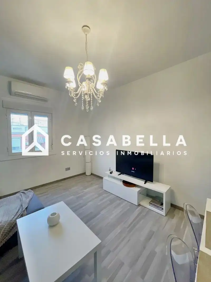 Living room of Flat for sale in Valencia  with Air Conditioner, Heating and Terrace