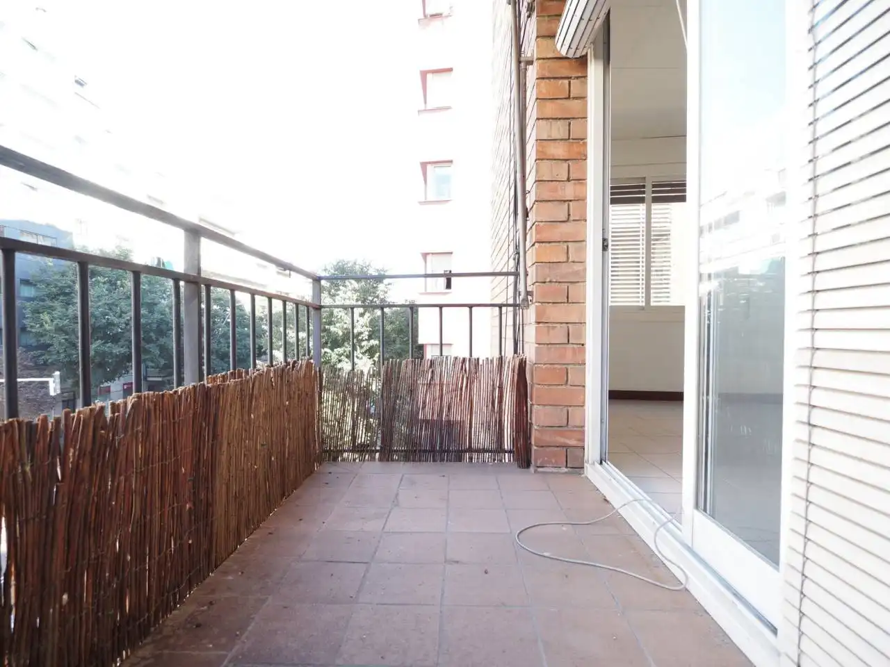 Flat with terrace for sale in Avenida Sant Esteve, imagen 2