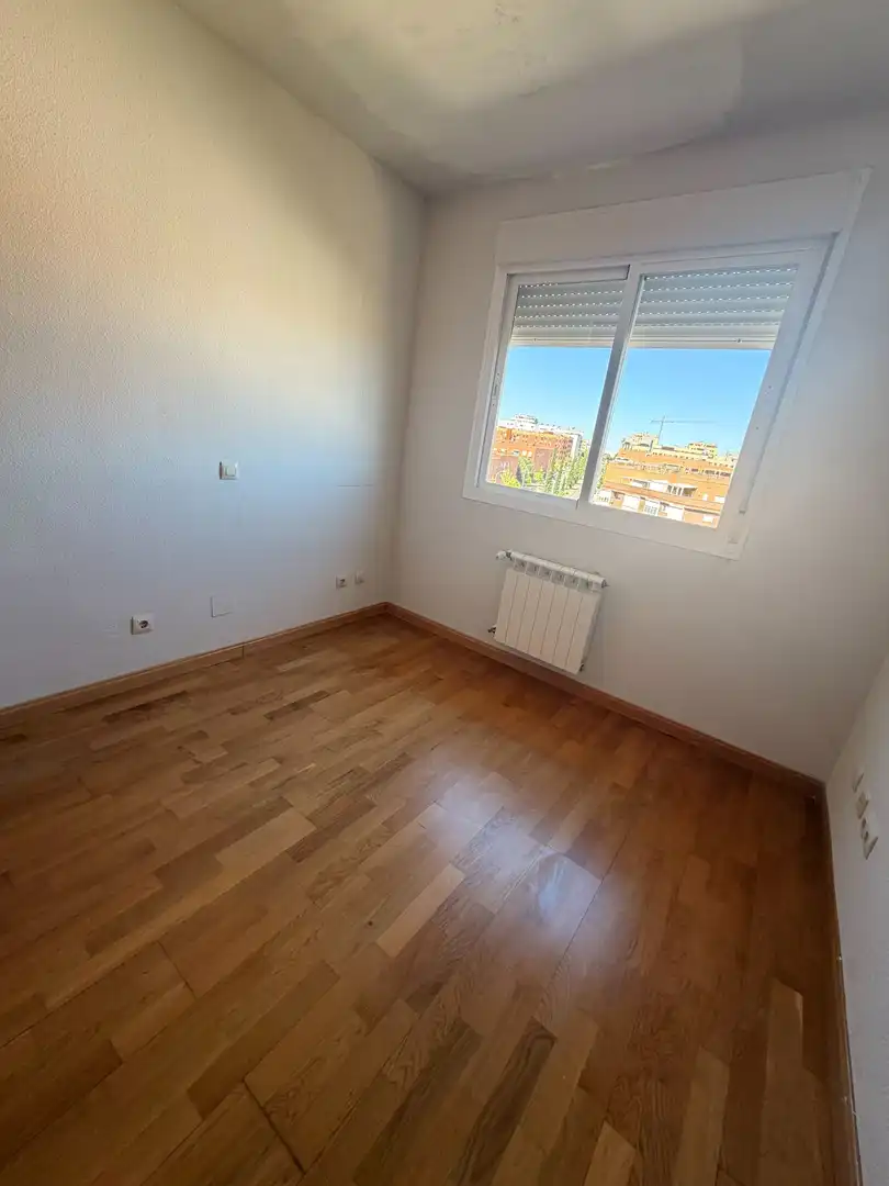 Habitación de Piso en venta en Valdemoro con Aire acondicionado, Calefacción y Trastero