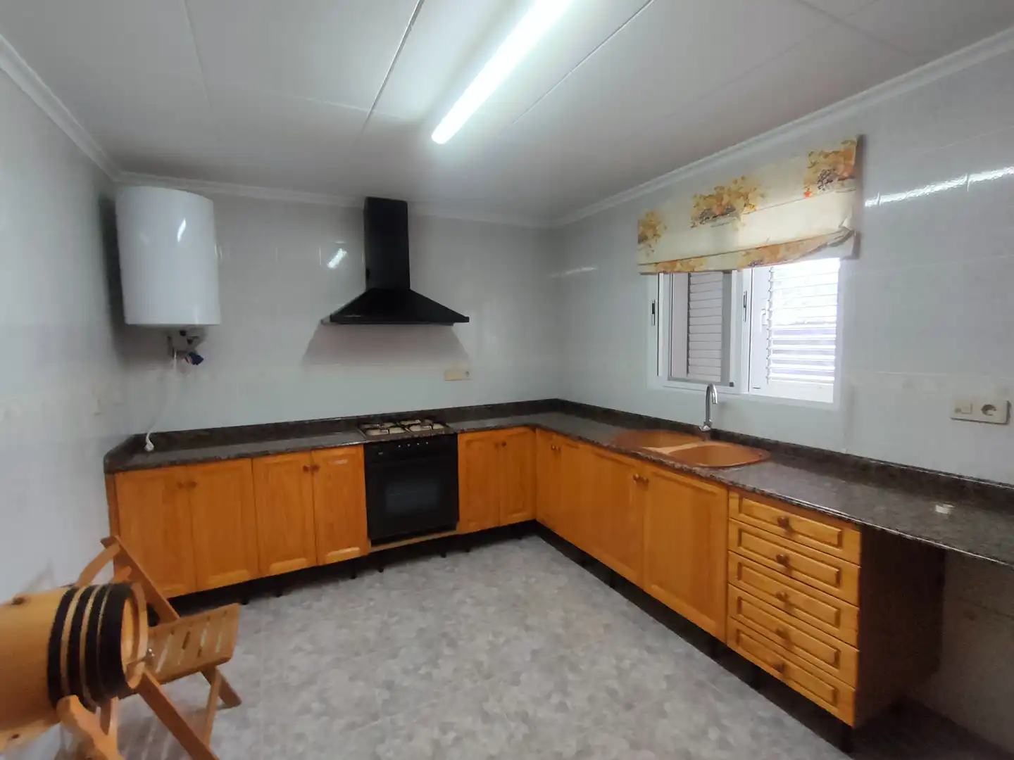 Cocina de Casa o chalet en venta en Chiva con Jardín privado, Terraza y Trastero