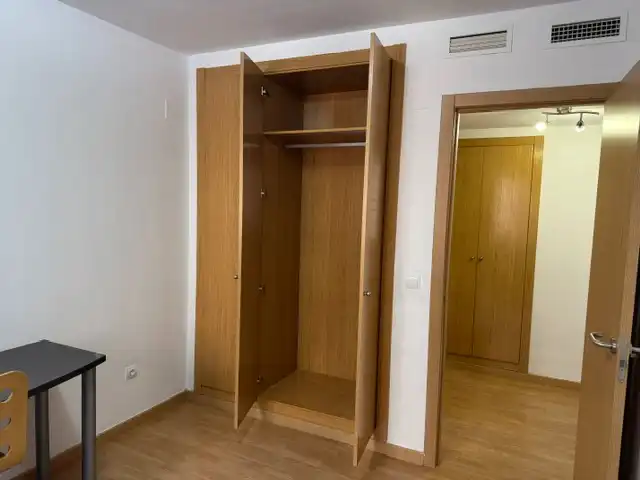 Bedroom of Flat for sale in L'Alcora  with Air Conditioner, Parquet flooring and Furnished
