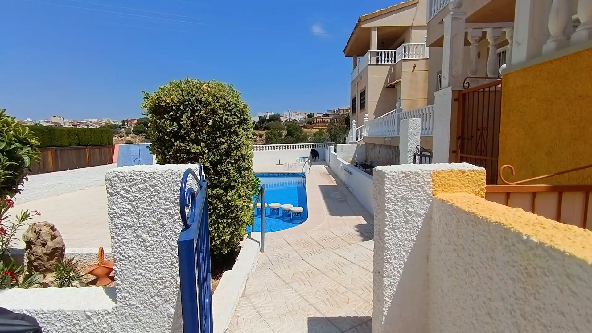 Casa o xalet en venda a Rojales Hills - Rosa Bugalows