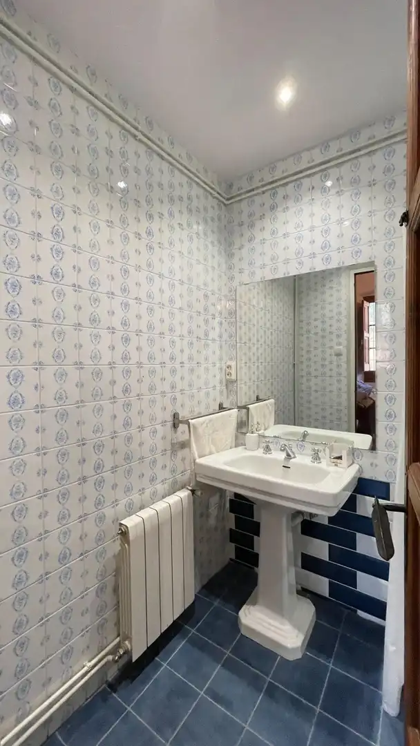 Badezimmer von Wohnung zur Miete in Cabrils mit Heizung, Privatgarten und Balkon