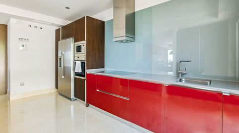 Foto 4 de Apartamento en venta en Los Arqueros - Puerto del Almendro, Benahavís