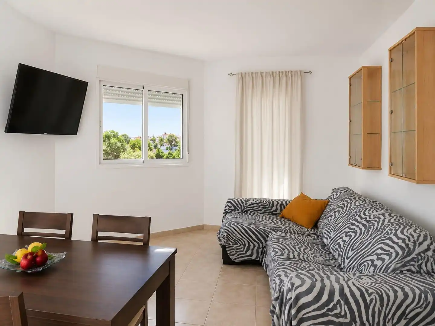 Appartamento in vendita a Calle de Oms, imagen 2