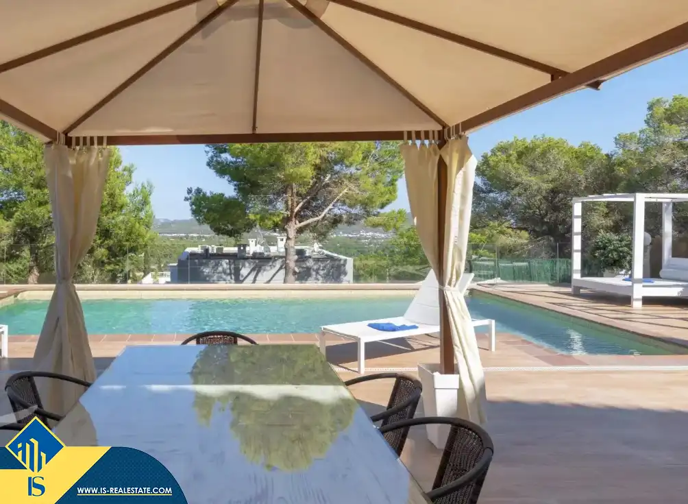 Villa con piscina in vendita a Sant Antoni de Portmany, imagen 3