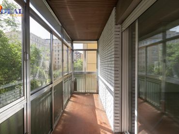 Piso con balcón en venta en Camino de Ronda