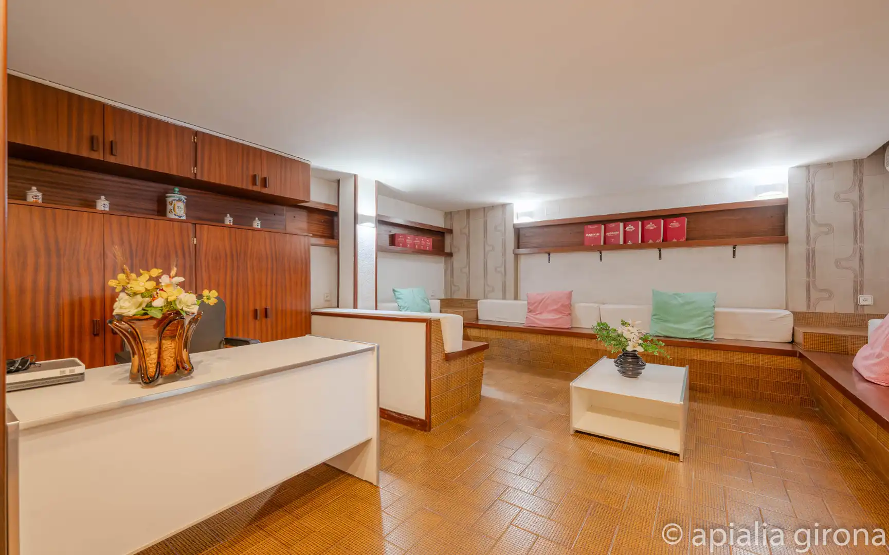 Büro zum Verkauf in Girona mit Klimaanlage, Heizung und Möbliert