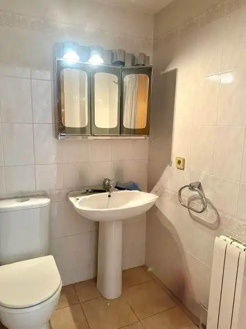 Bathroom of Flat for sale in Palamós  with Heating, Terrace and Oven