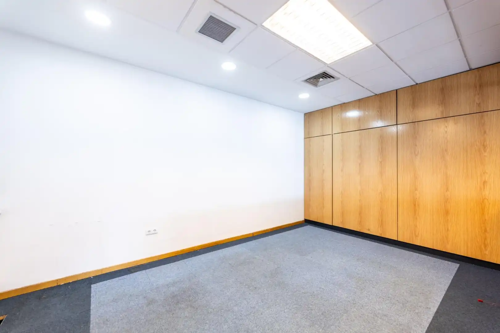 Office for rent in Alcobendas