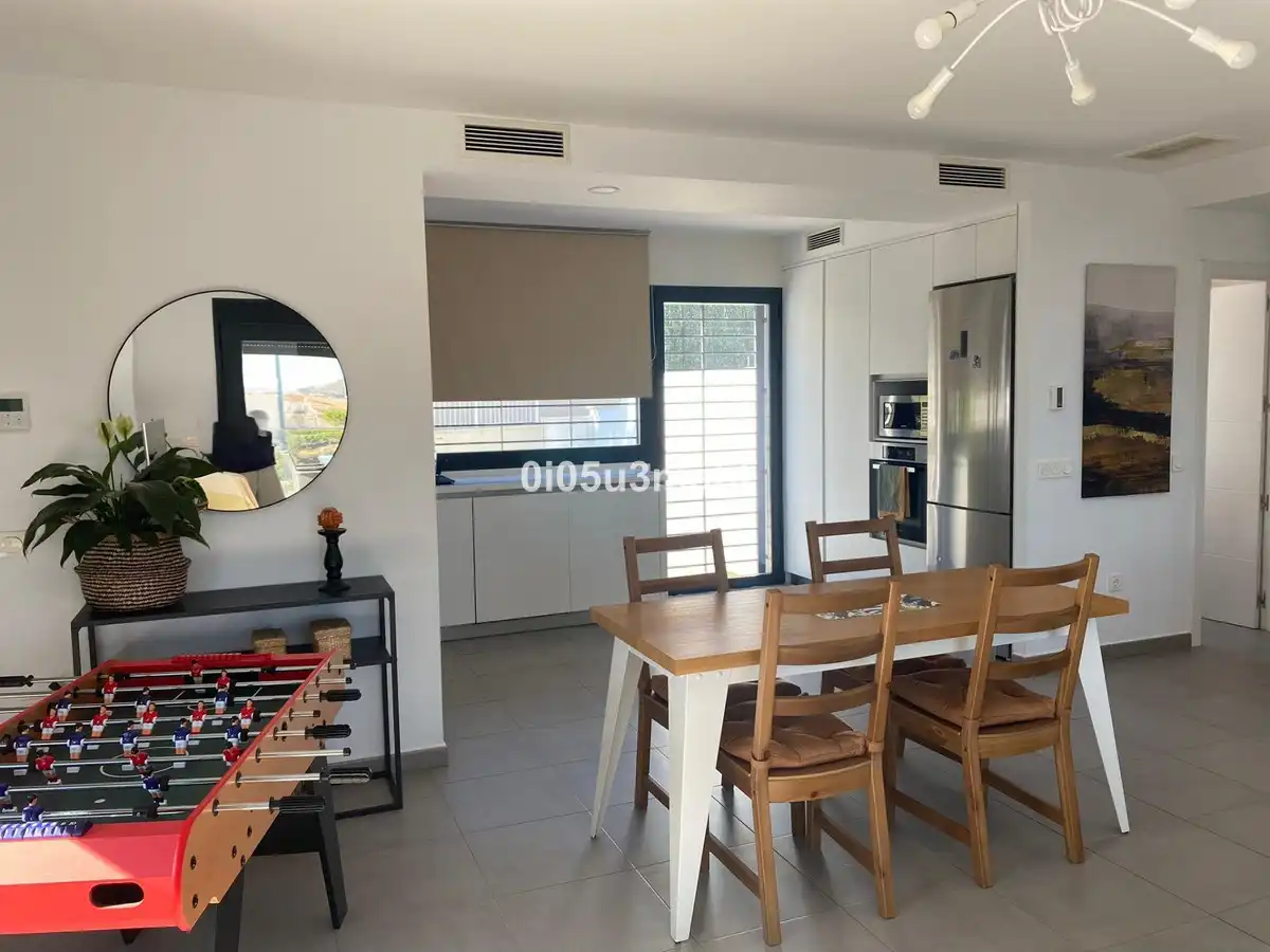 Detached house with pool for sale in hacienda paredes, imagen 5