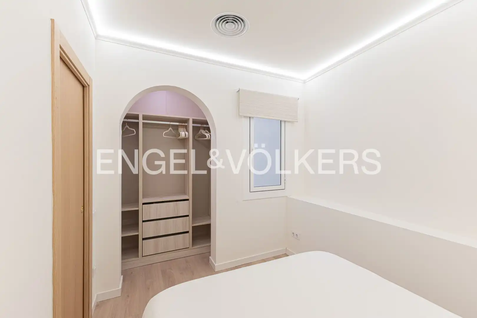 Flat for rent in Barcelona  with Air Conditioner, Heating and Parquet flooring