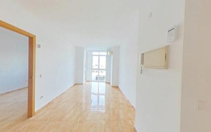 Flat to rent in  Madrid Capital  with Air Conditioner