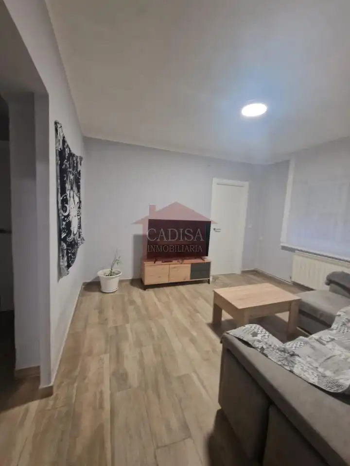 Bedroom of Flat for sale in Salamanca  with Heating and Furnished