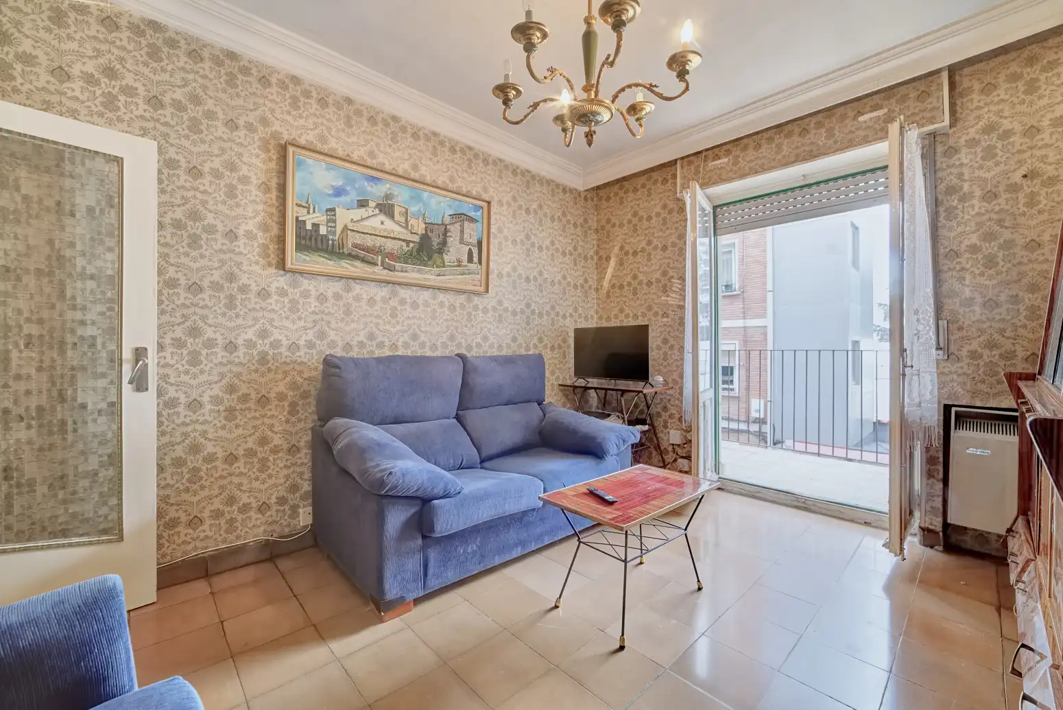 Sala de estar de Piso en venta en  Pamplona / Iruña con Calefacción, Parquet y Balcón
