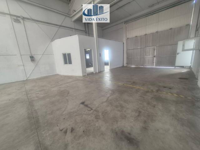Nave industrial en Alquiler en Renfe - Bulevar 1ª y 2ª Fase