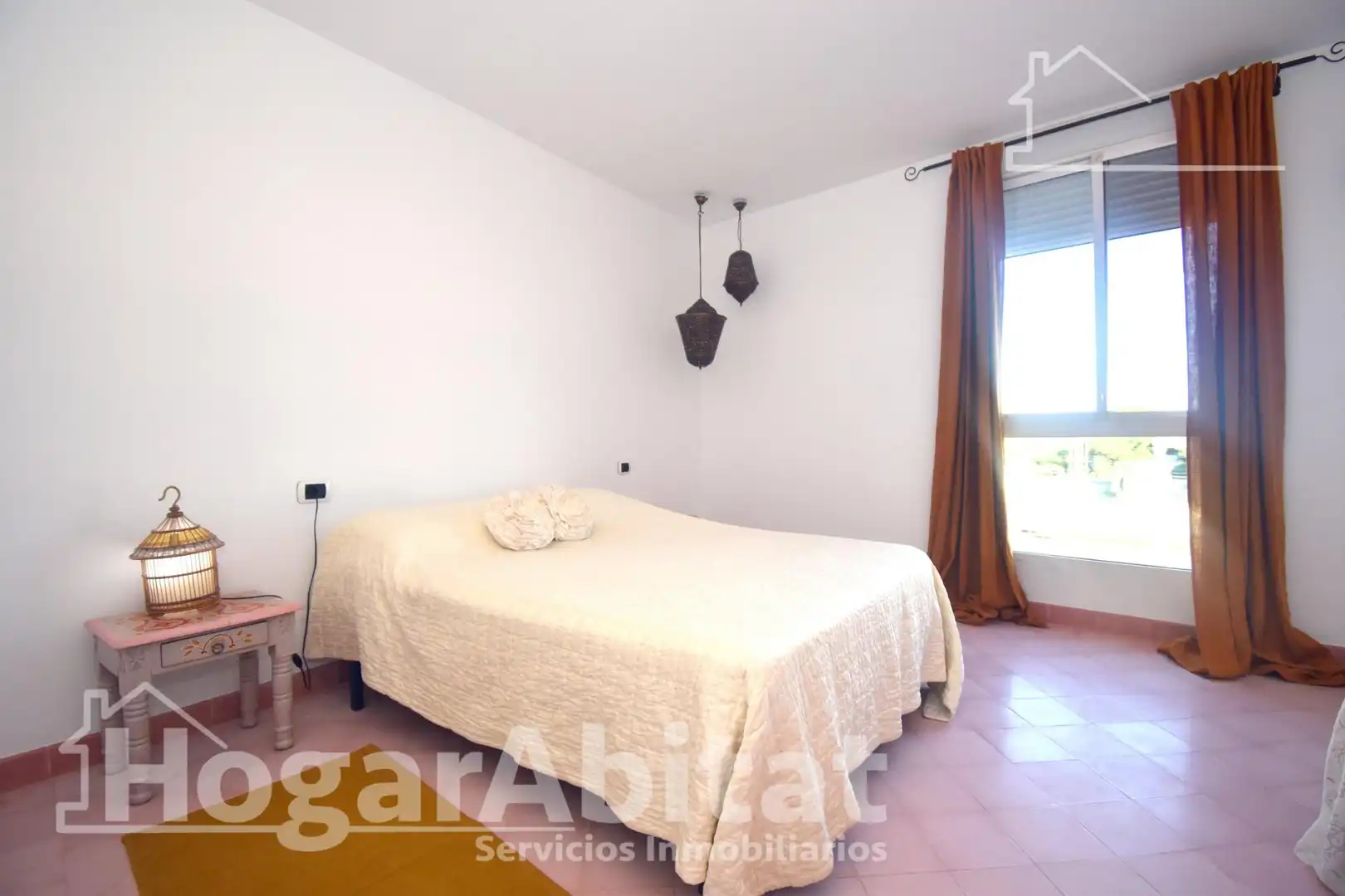 Habitación de Piso en venta en Les Alqueries / Alquerías del Niño Perdido con Aire acondicionado y Terraza