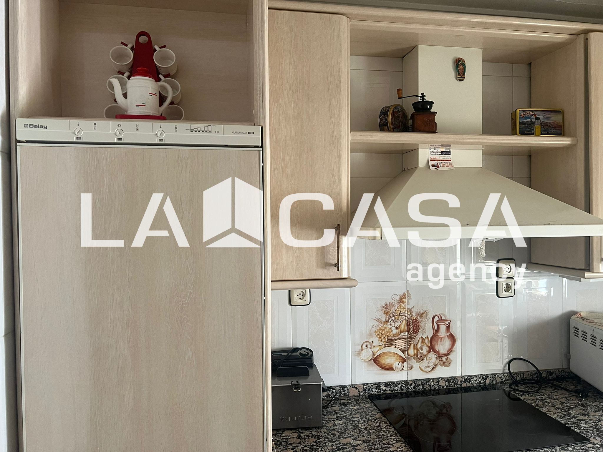 Cocina de Piso en venta en Dos Hermanas con Terraza