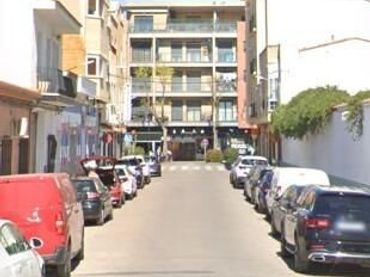 Casa con balcón en venta en Calle ORENSE