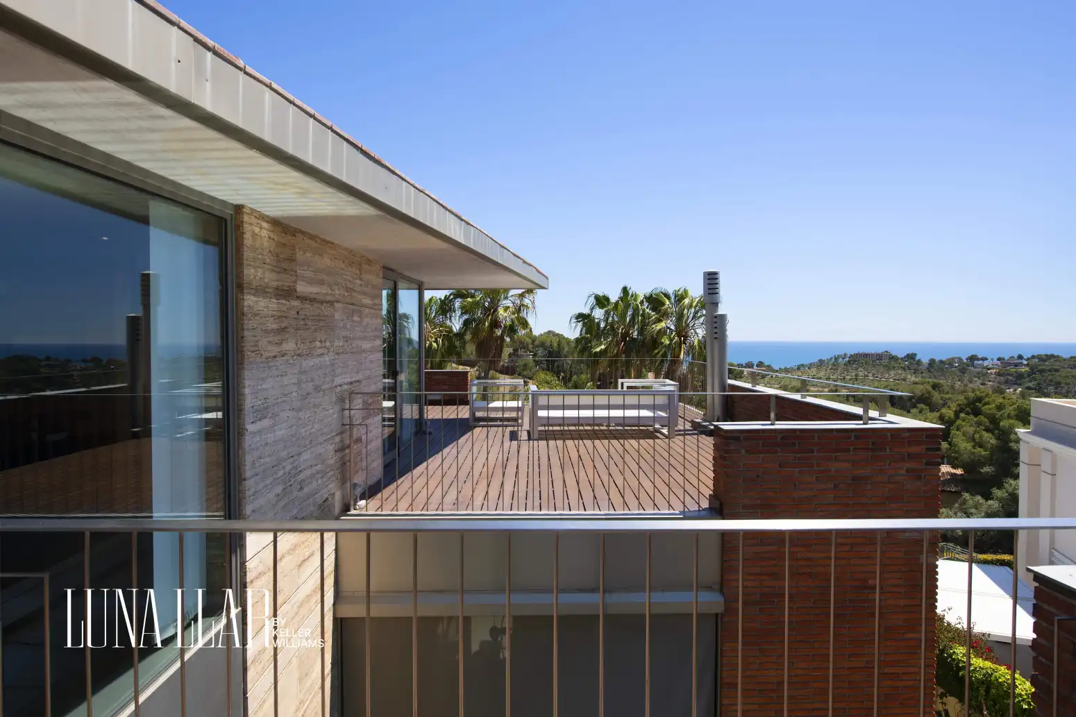 Terrace of Houses for sale in Castelldefels  with Air Conditioner, Heating and Parquet flooring