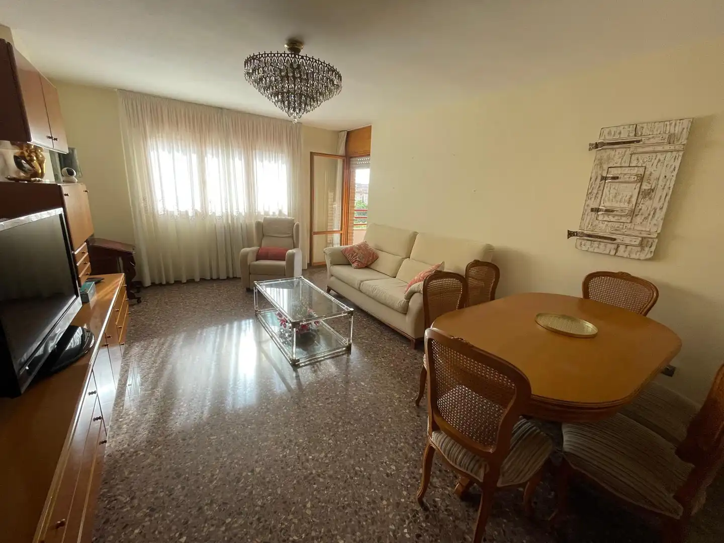 Sala de estar de Piso de alquiler en Zaragoza con Aire acondicionado, Calefacción y Terraza