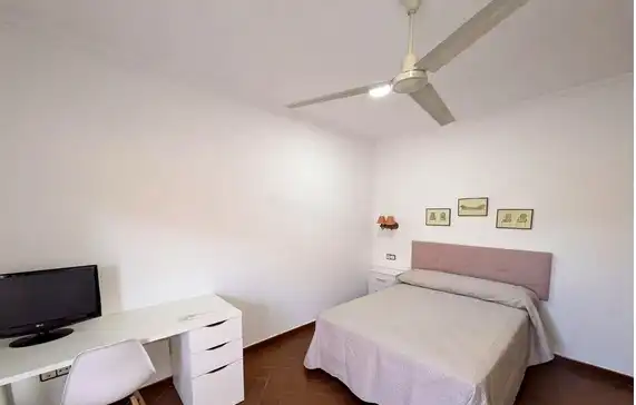 Habitación de Casa o chalet de alquiler en Linares con Aire acondicionado, Terraza y Amueblado