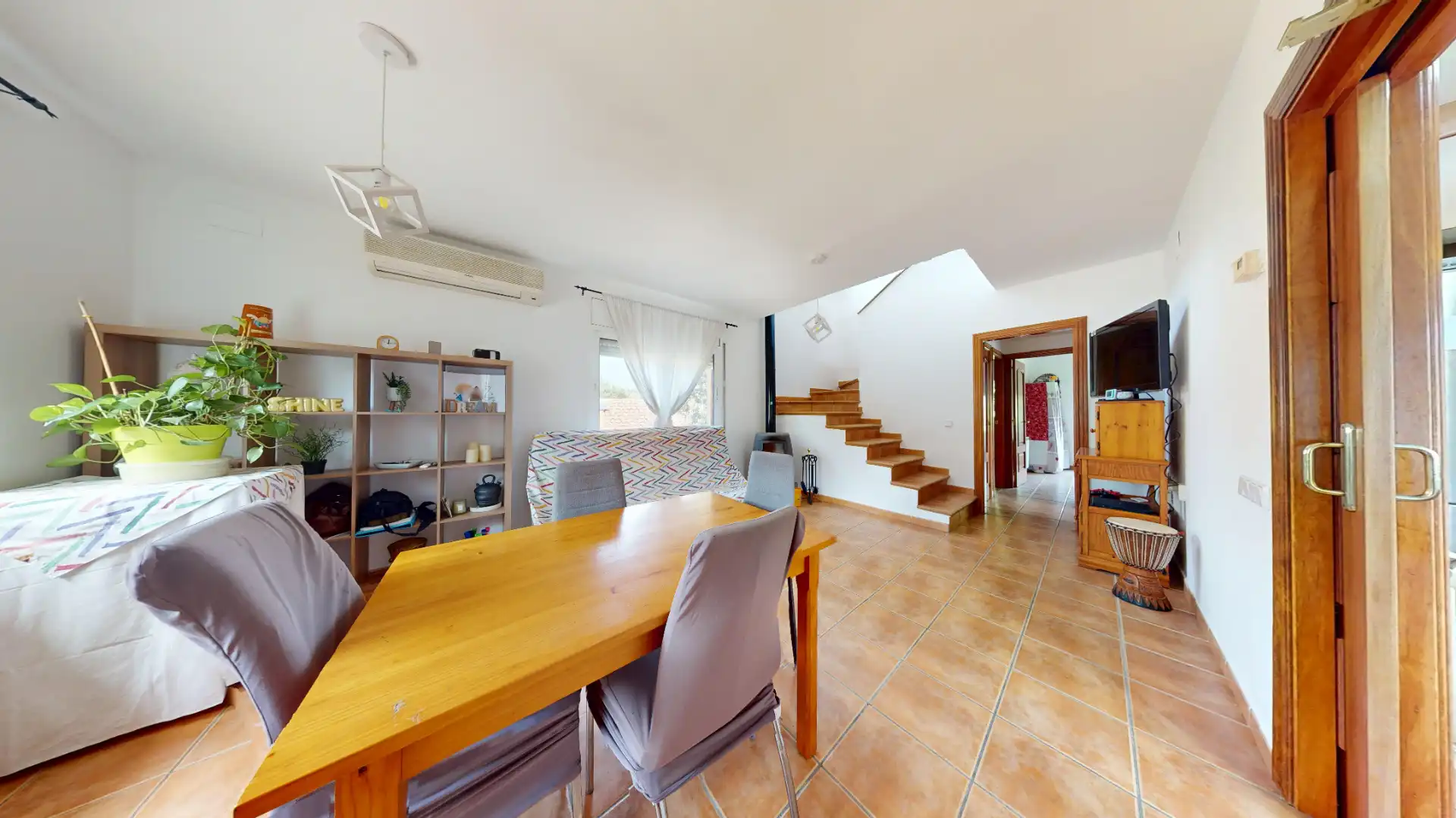 Sala d'estar de Casa o xalet en venda en Lliçà d'Amunt amb Aire condicionat, Calefacció i Jardí privat