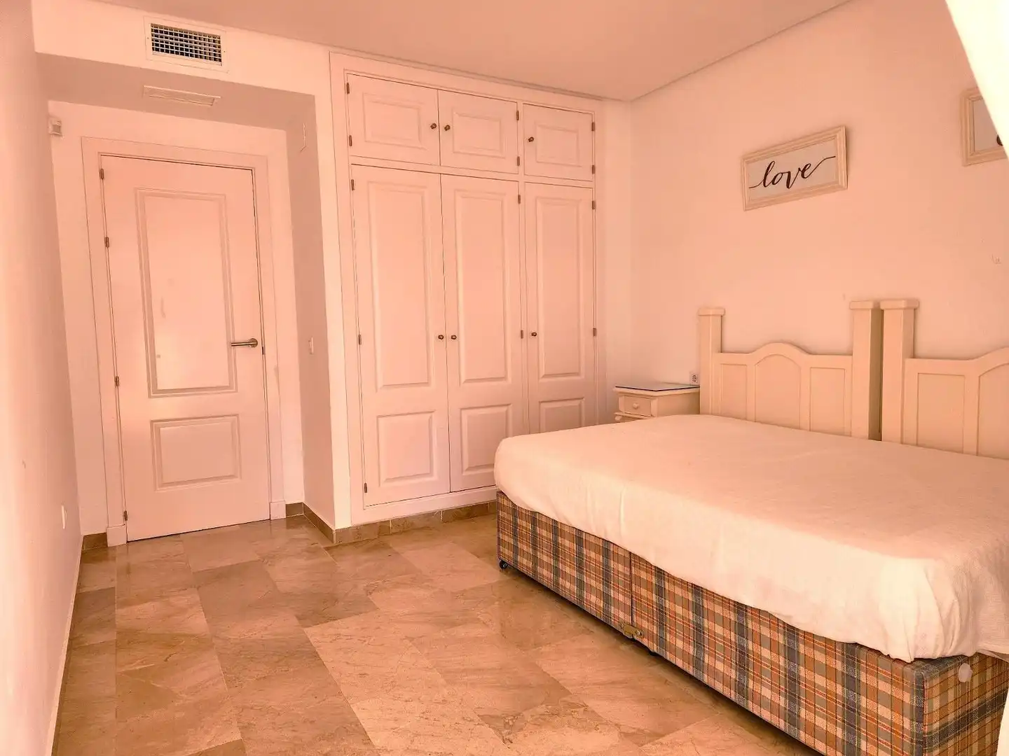 Bedroom of Flat for sale in Benalmádena  with Air Conditioner, Heating and Private garden
