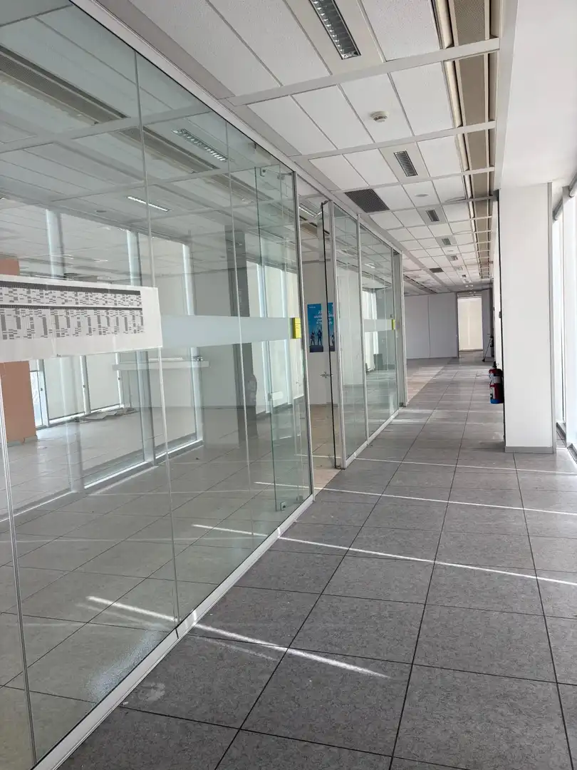 Immobles singulars amb ascensor en venda a Avenida Avenida Ramón y Cajal, imagen 52