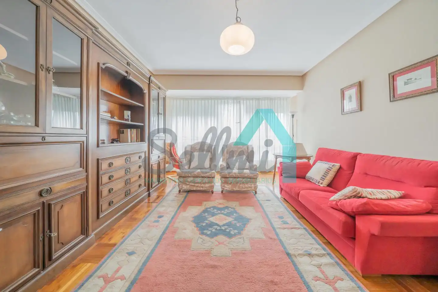 Living room of Flat for rent in Oviedo   with Heating, Parquet flooring and Terrace