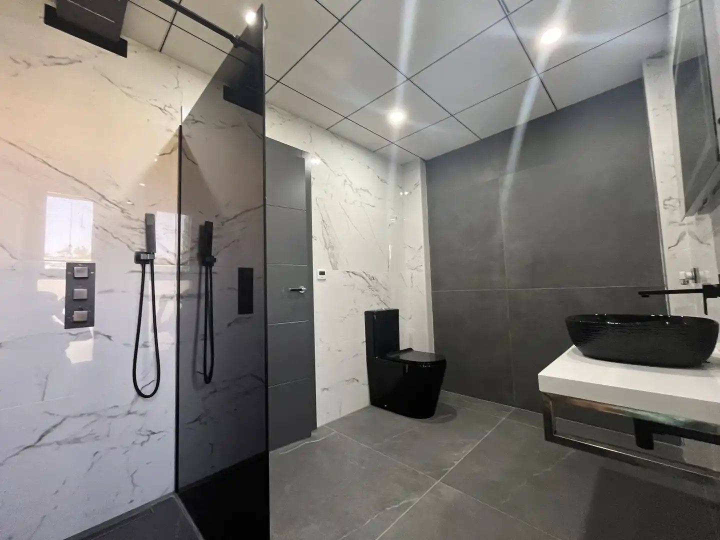 Baño de Casa o chalet en venta en Orihuela con Jardín privado, Terraza y Piscina