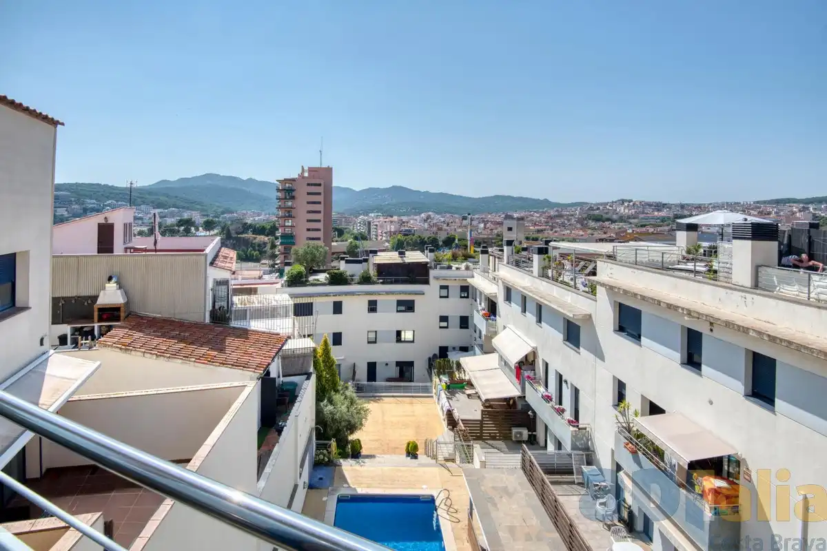 Duplex with pool for sale in Carrer de Llevant 21, imagen 5